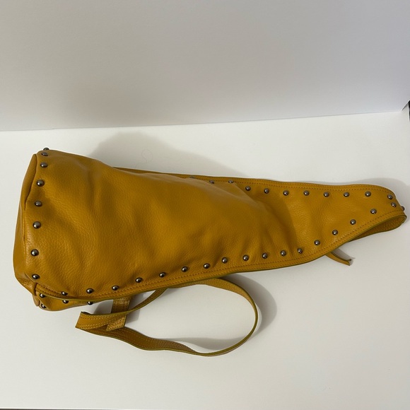 Patti for Hung on U - Yellow Leather Sling/Crossbody Bag - Picture 3 of 15